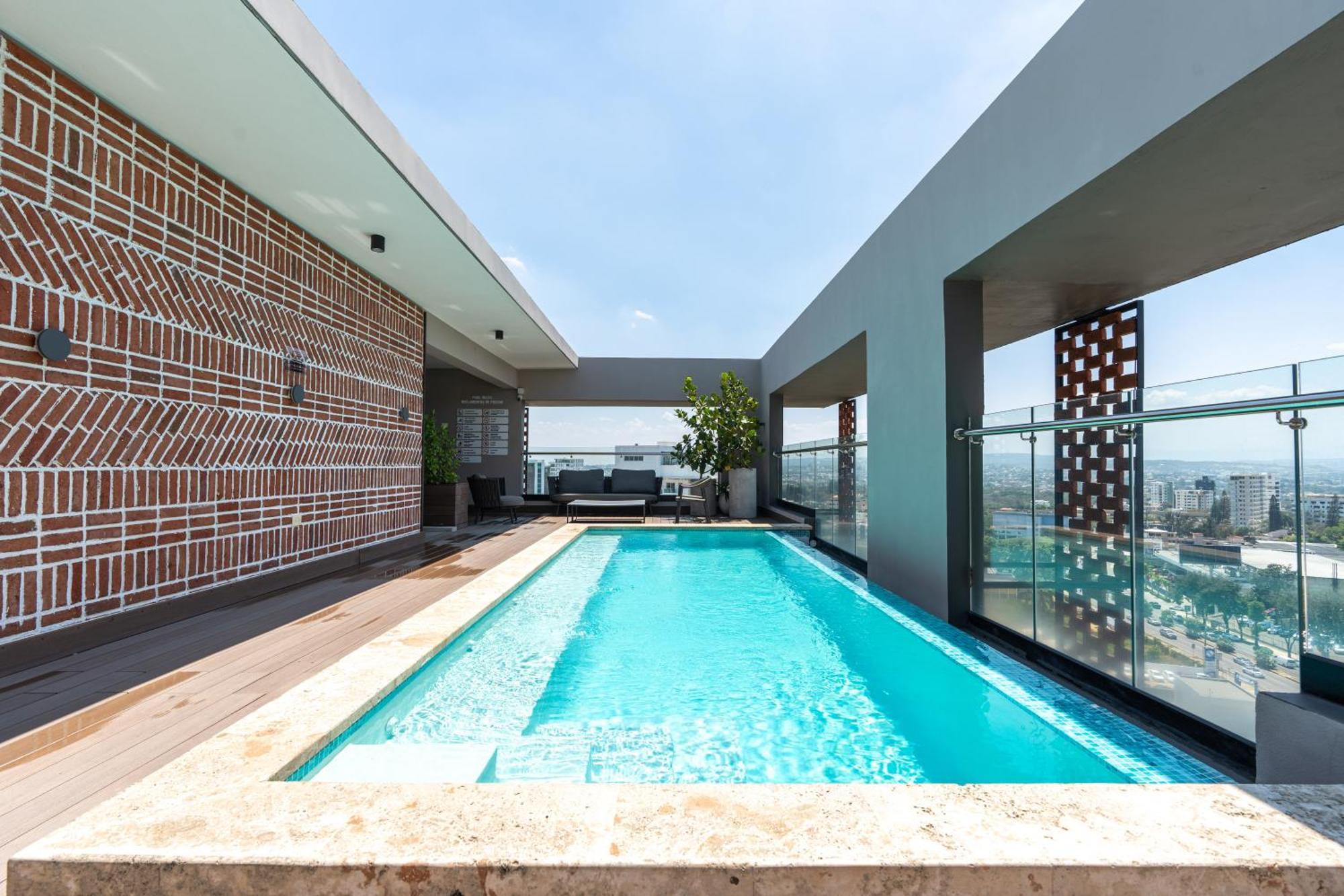 Modern Luxury Condo With Rooftop Pool & Gym Santiago De Los Caballeros Dış mekan fotoğraf